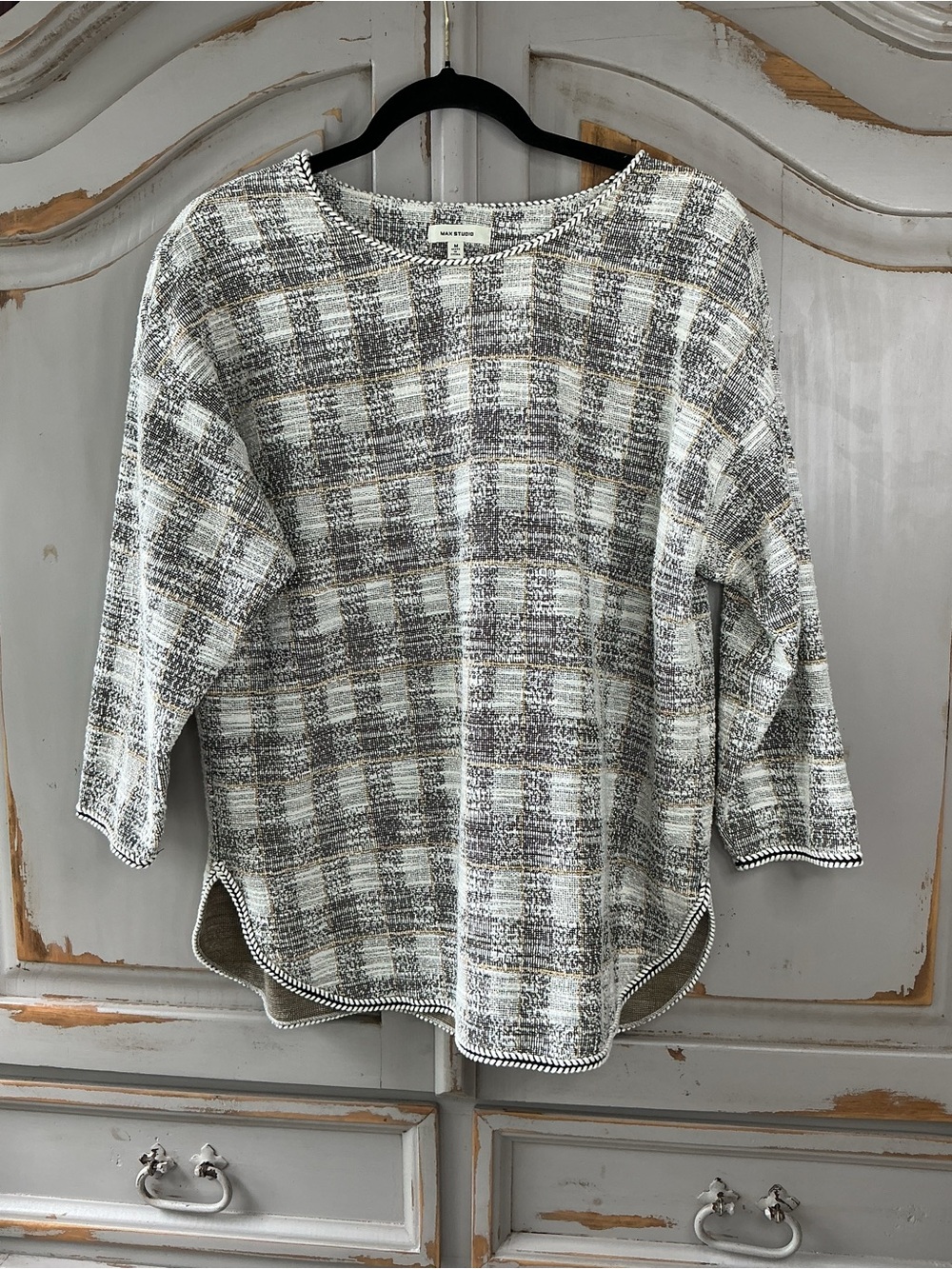 Max Studio | Tweed Knit Charcoal Taupe Tunic Top in Medium - Picture 2 of 7